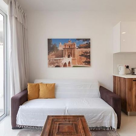 Comfy Apt With Terrace, 5 Mins To Sliema Ferries By 360 Estates Gzira Εξωτερικό φωτογραφία
