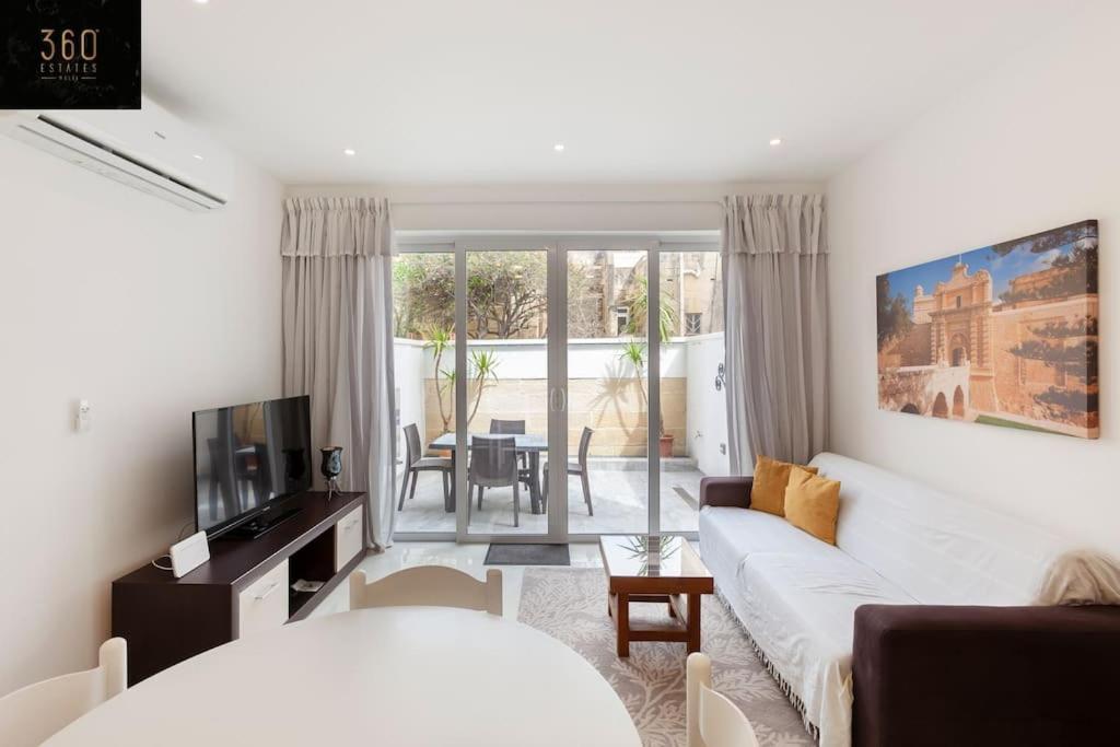 Comfy Apt With Terrace, 5 Mins To Sliema Ferries By 360 Estates Gzira Εξωτερικό φωτογραφία